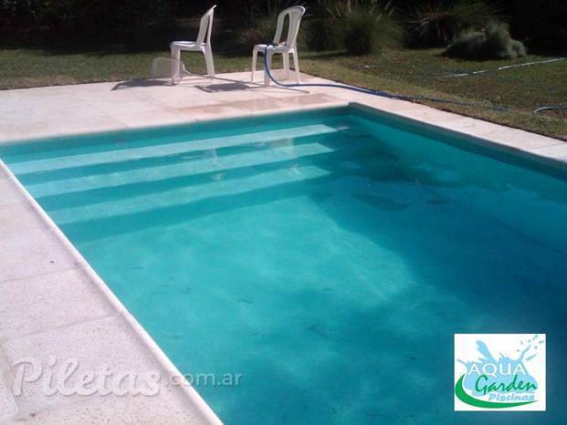 Aqua 825 - 8.25 x 3.30 x 1.25 a 1.30 mts