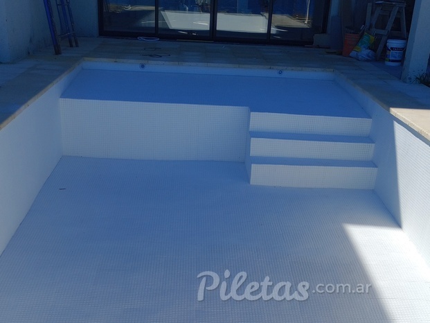 foto piscina.jpg