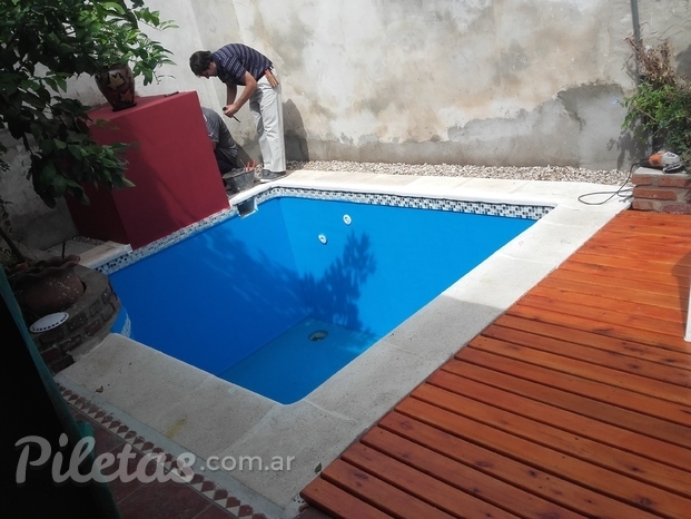 Piscina mini Con DECK de MADERA